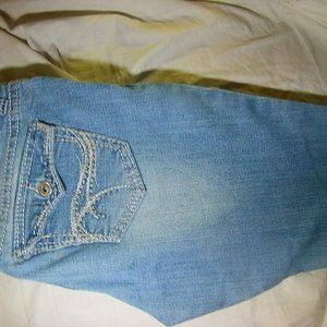 womans jeans size 6